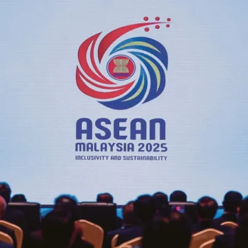 Kepengerusian ASEAN: Beban atau peluang emas Malaysia?